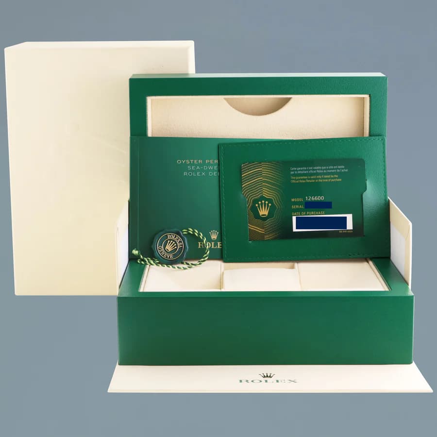 Rolex Sea-Dweller 126600 «Red»