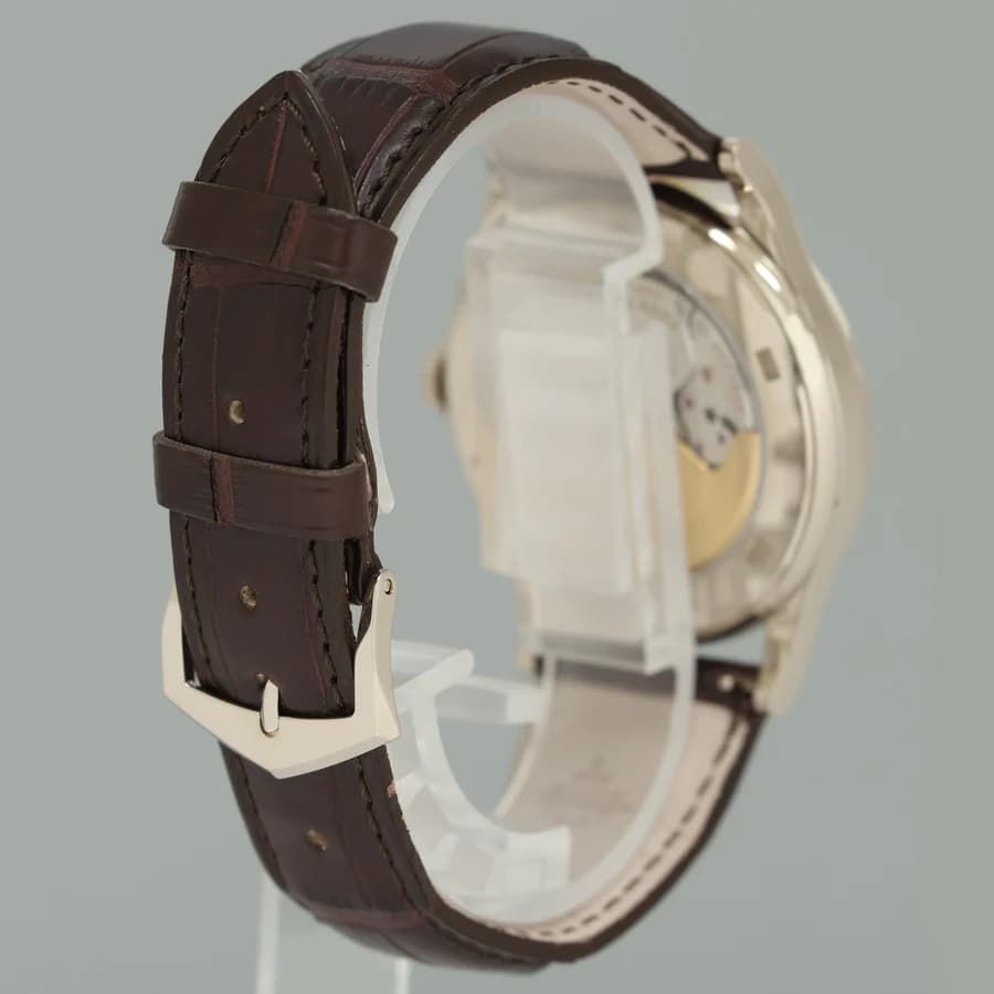 Patek Philippe Calatrava 5296G White Gold — lifestyle