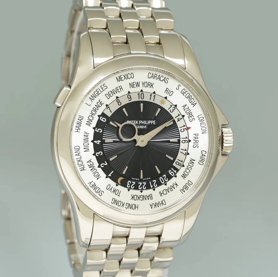 Patek Philippe World Time 5130/1G White Gold Blue — деталь